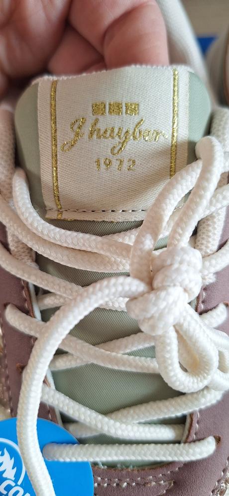 Kvalitne tenisky, 39