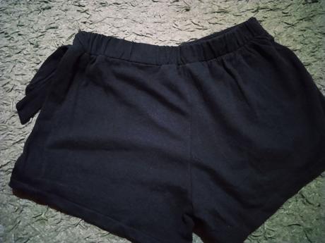 Šortky, 158