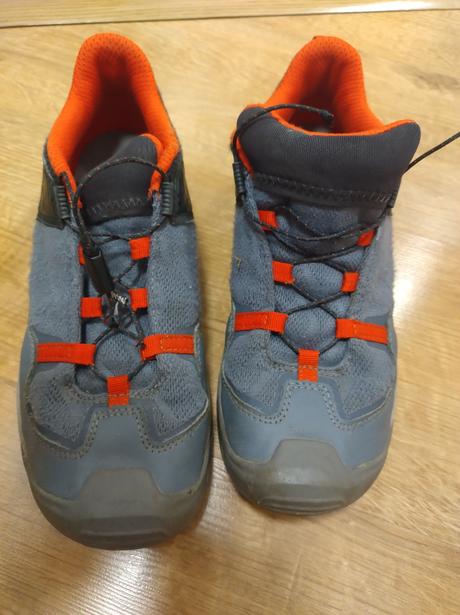 Topánky na turistiku, 37