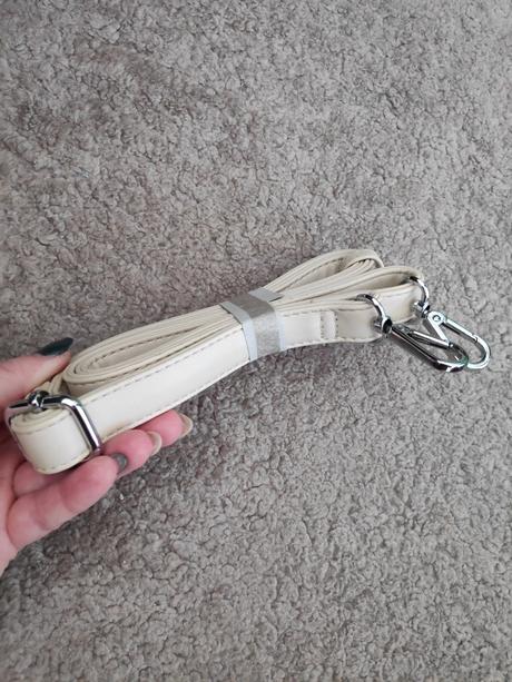 Balik ramienok na tasku, 