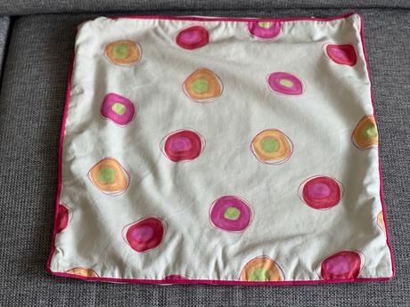 Obliecka na 2 vankuse, 