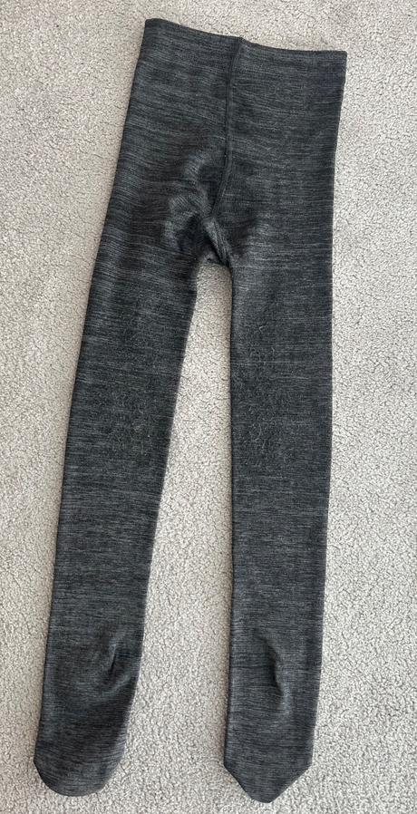 Oteplené pančuchy, 122