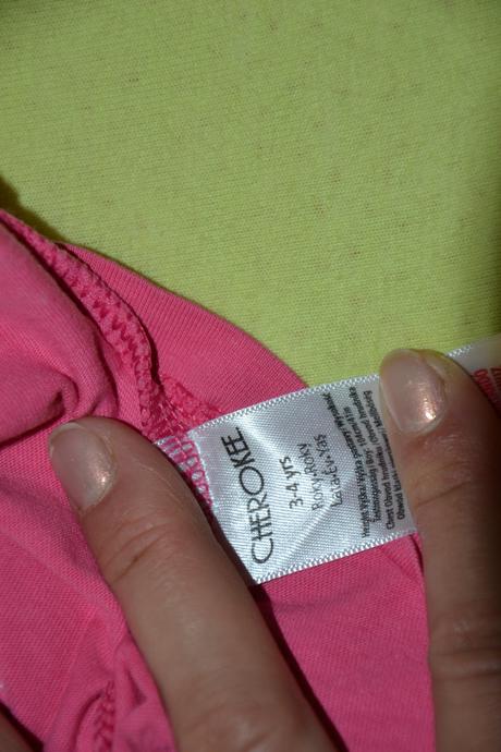 Prekrasne letne flitr.tricko s motivom zvieratiek, cherokee,104