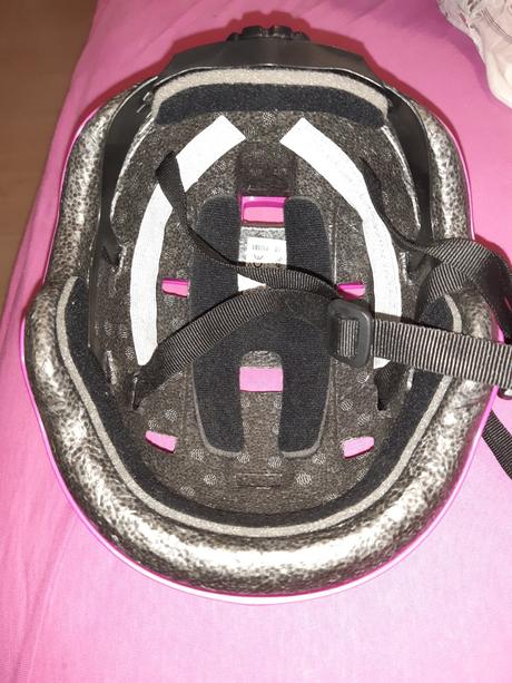 Ružová helma, s