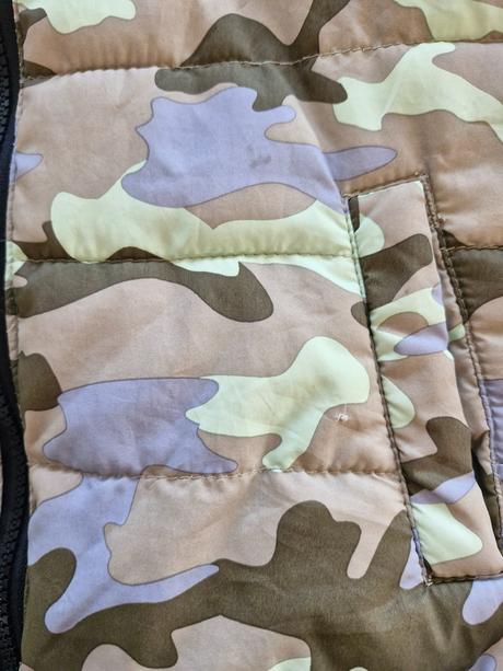 Prechodná bunda, 104