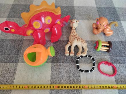 Rozne hracky, 