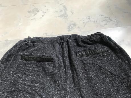 Zaujímavé teplaky, l