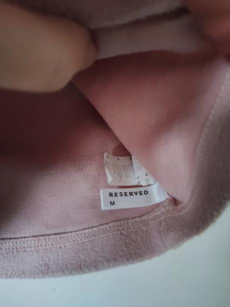 Čiapočka, reserved,104