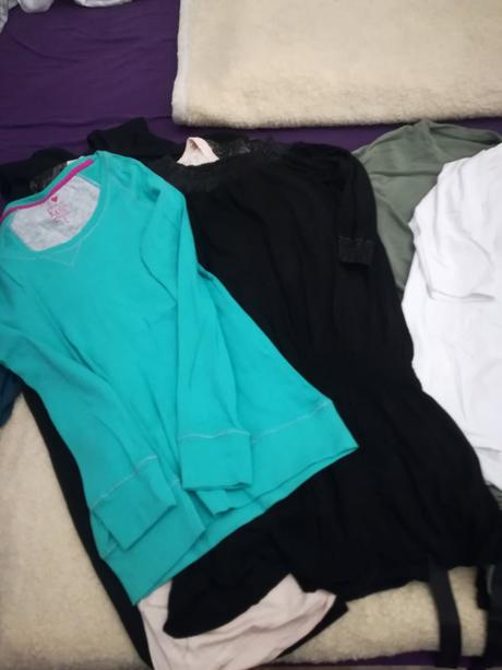 Balík tričiek dlhý rukáv veľ. l 16 ks, amisu,l