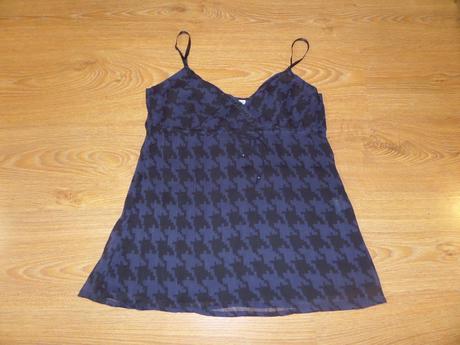 Tielko s kohuťou stopou, l