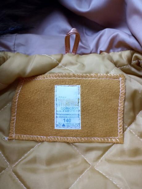 Dievčenský zimný kabát, 140