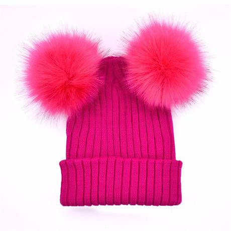 Ciapka pom pom , m / s