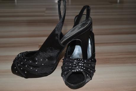 Spoločenské sandálky, 37