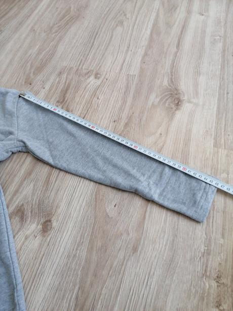 Dievčenské šaty, 134