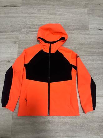 4f turisticka bunda, 152