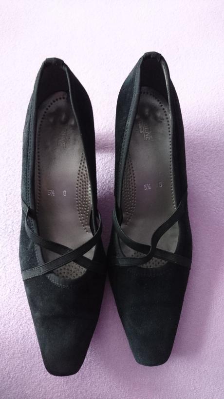 Slavnostne topanky, 38