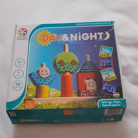 Den a noc skladacka, 