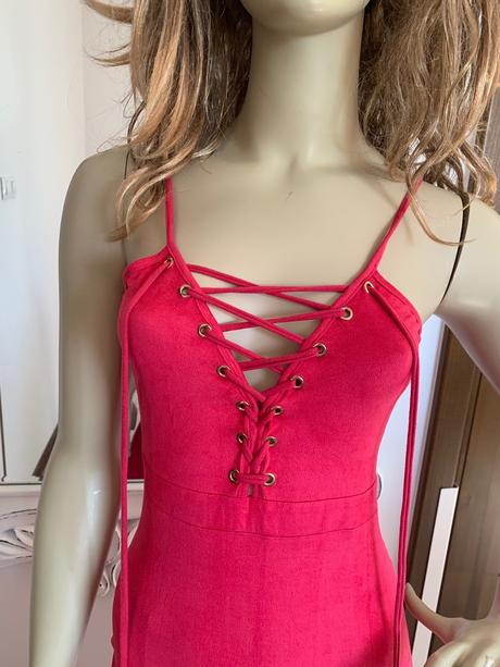 Cyklamenove saticky ola voga, s