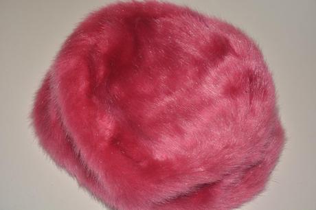 Kožušinková čiapka, 98