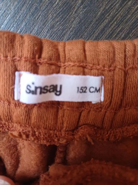 Tepláky, sinsay,158