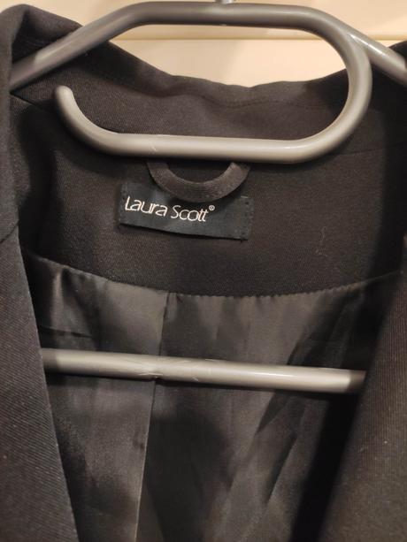 Sako s originalnym chrbtom, s