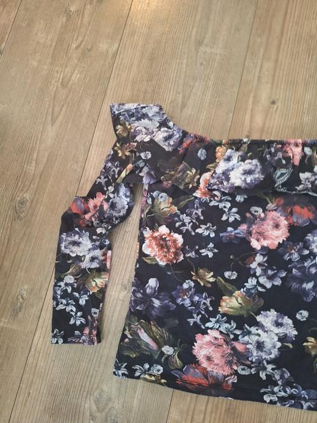 Kvetinové tricko h&m, h&m,m