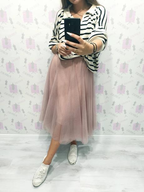 Moderný sveter uni,