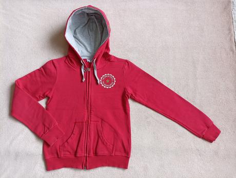 Mikina veľ. 140, 140