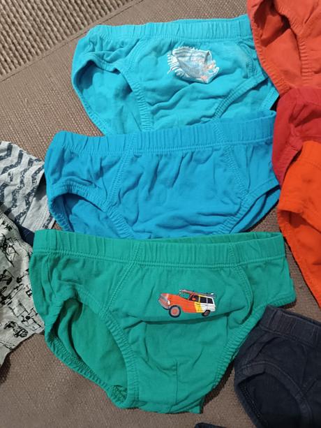 Slipy chlapec, c&a,116