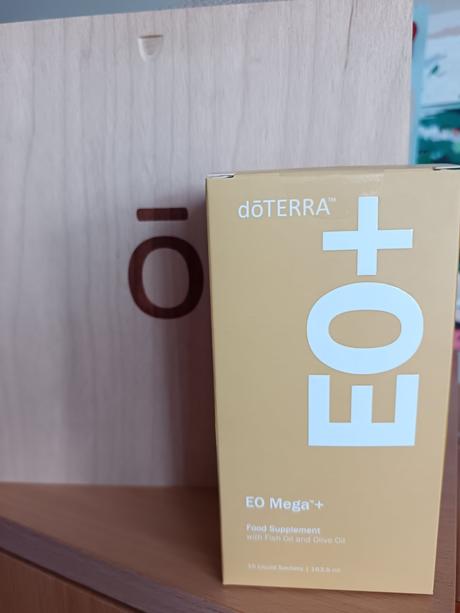 Výživový doplnok s rybím a olivovým olejom dōterra,