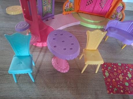 Barbie dreamtopia domček dúhový zámok, 