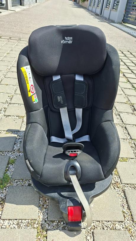 Rotačná autosedačka britax-römer dualfix m, britax