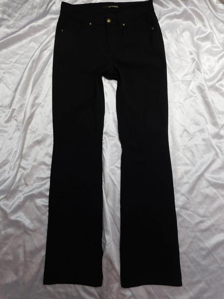 Luxusne damske strečove nohavice, 38