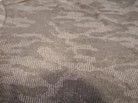 Tričko maskáčové camouflage bershka, fishbone,m