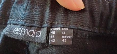 Elasticke cierne nohavice v.42, 42