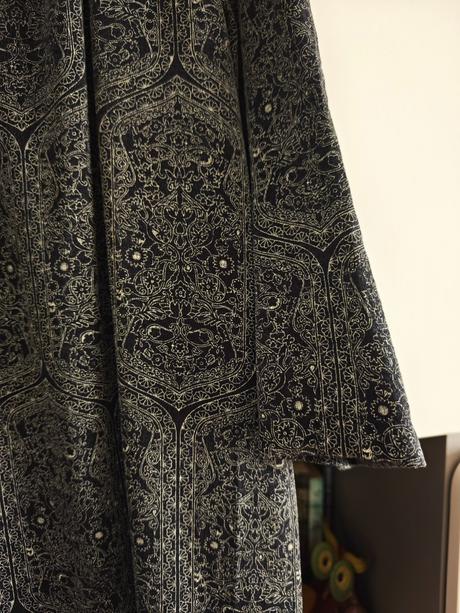 Nadčasové značkové šaty rich & royal, l