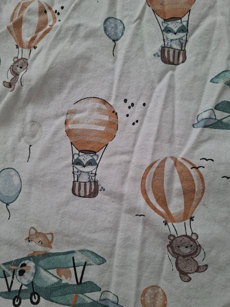 Smaragdová minki perinka, 