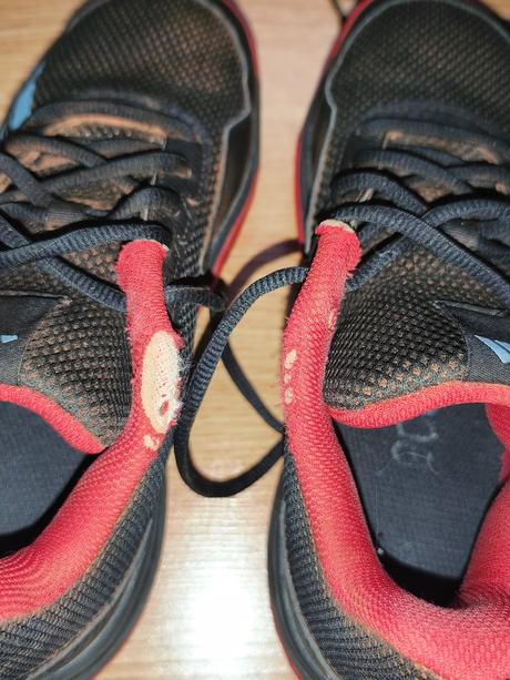 Adidas tenisky na tenis, adams,36