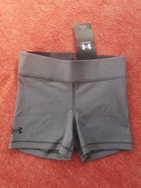 Under armour dámske kraťasy veľkosť xs, under armour,xs