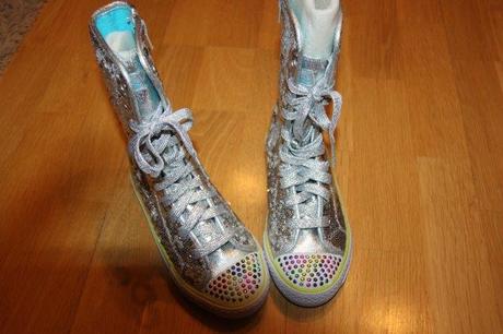 Strieborné flitrové tenisky, 32