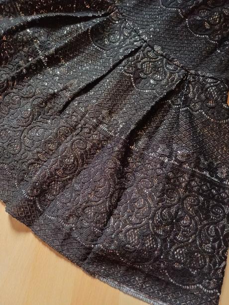 Nádherné čipkované šaty, river island,116