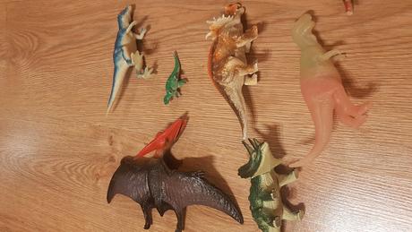 Dinosauri mix,