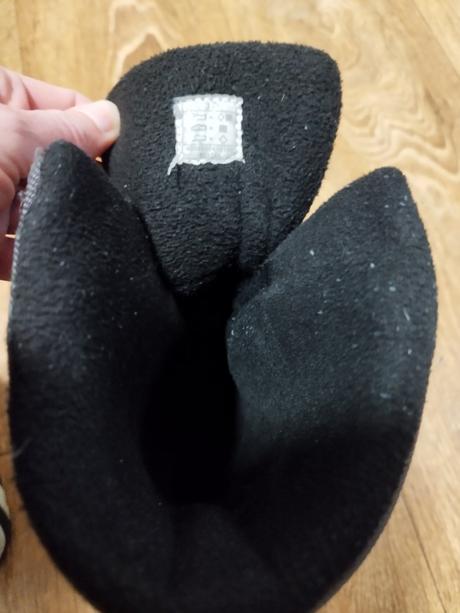 Nepremokavé snehule, 37