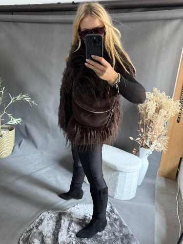 Kožená semišová ladvinka, 