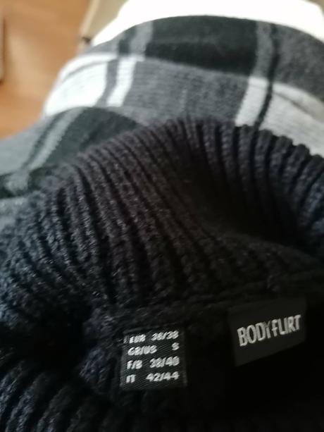 Pletený rolák, bonprix,36