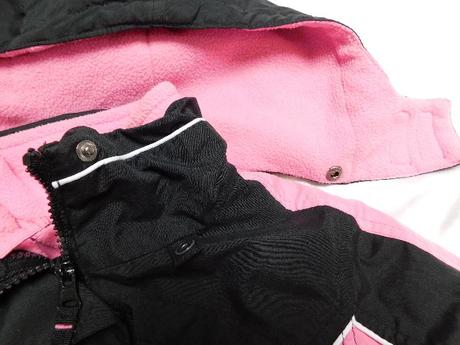 Kvalitna bunda 2v1 s odonimatelnou mikinou, 122