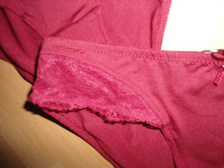 2x bordove nohavicky, s