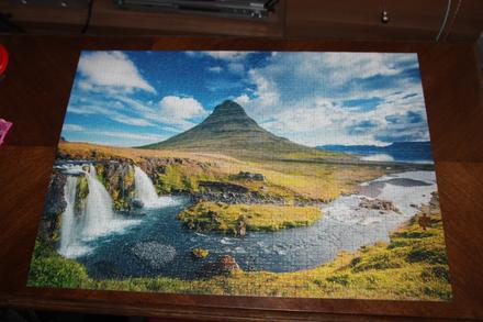 Rozne puzzle nekompletne,