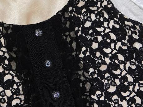 Velmi pekne šaty, 40