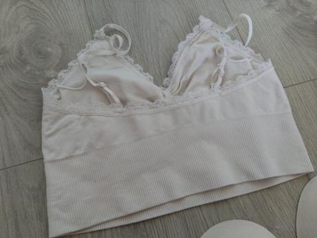 Podprsenka s, amisu,s